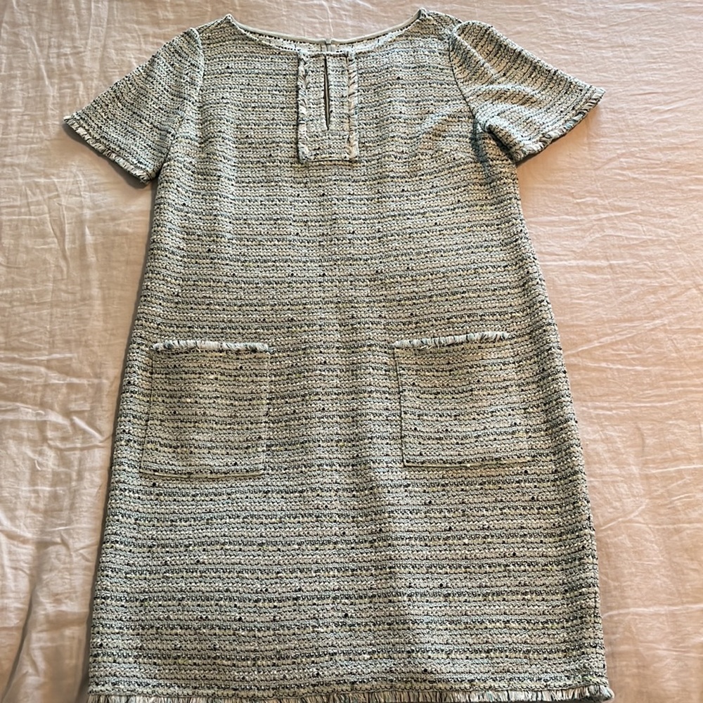 Exquisite St John tweed shift dress